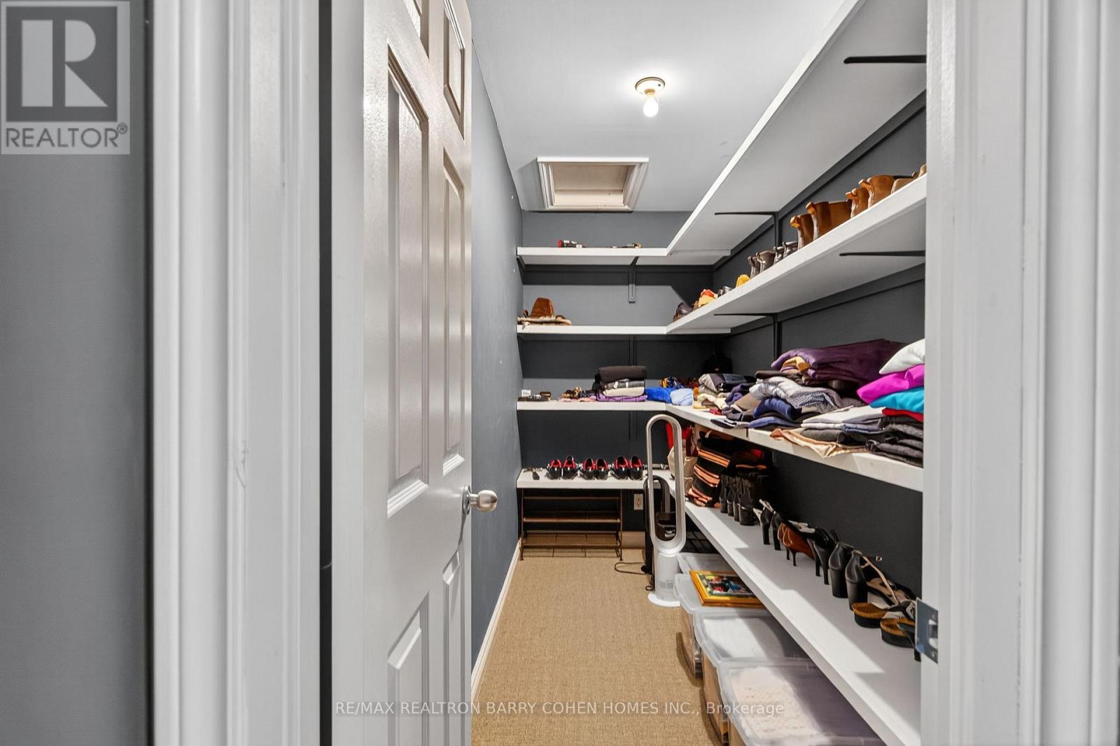 84 Truman Road, Toronto, Ontario  M2L 2L6 - Photo 24 - C12627236