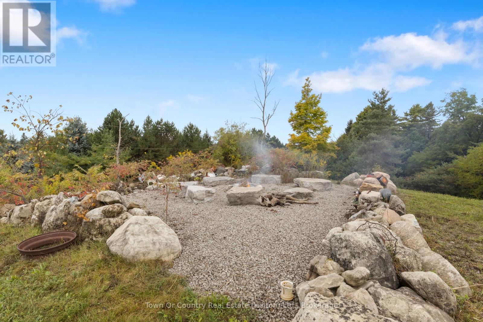 5041 Third Line, Erin, Ontario  L7J 2L8 - Photo 11 - X12468457