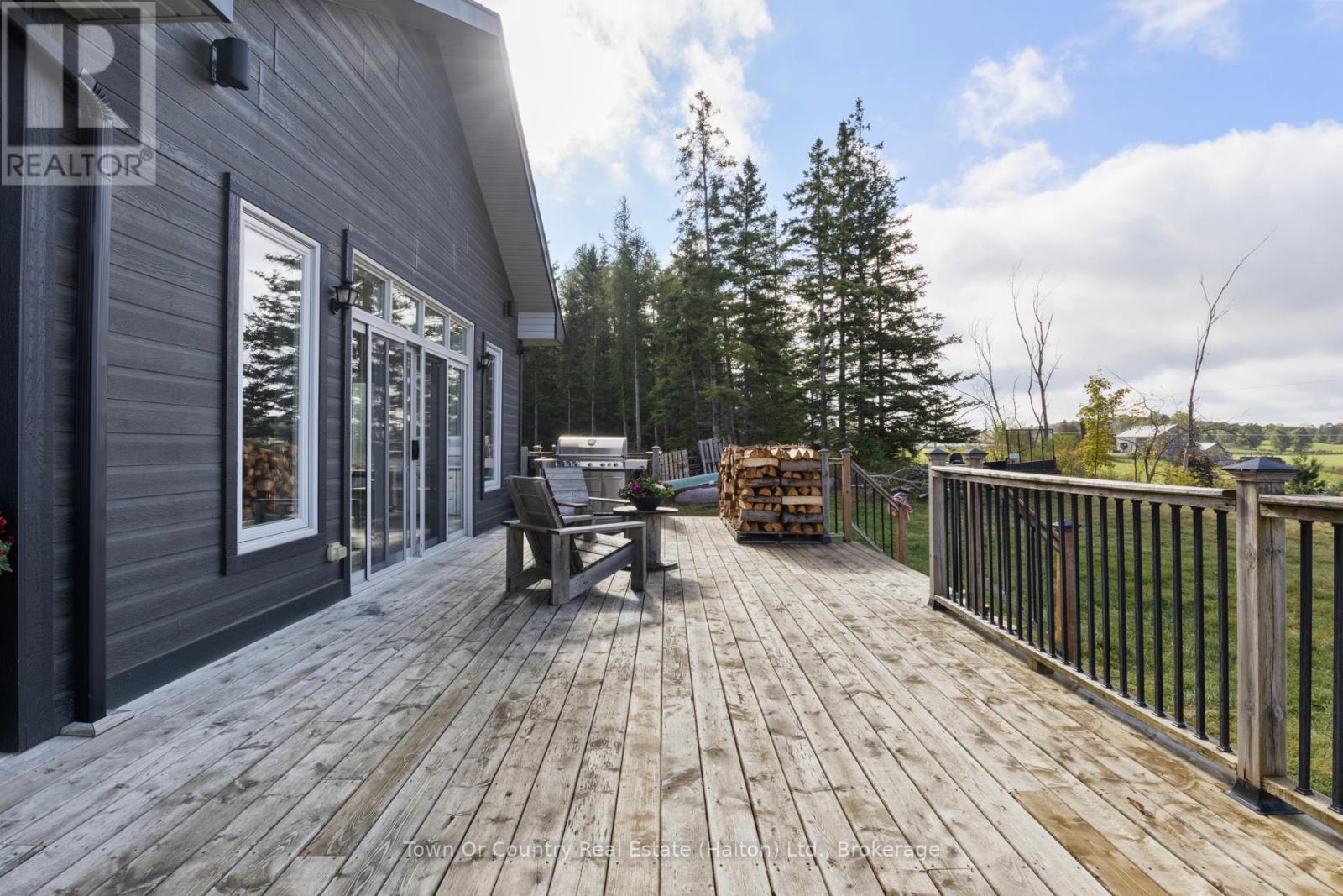 5041 Third Line, Erin, Ontario  L7J 2L8 - Photo 9 - X12468457