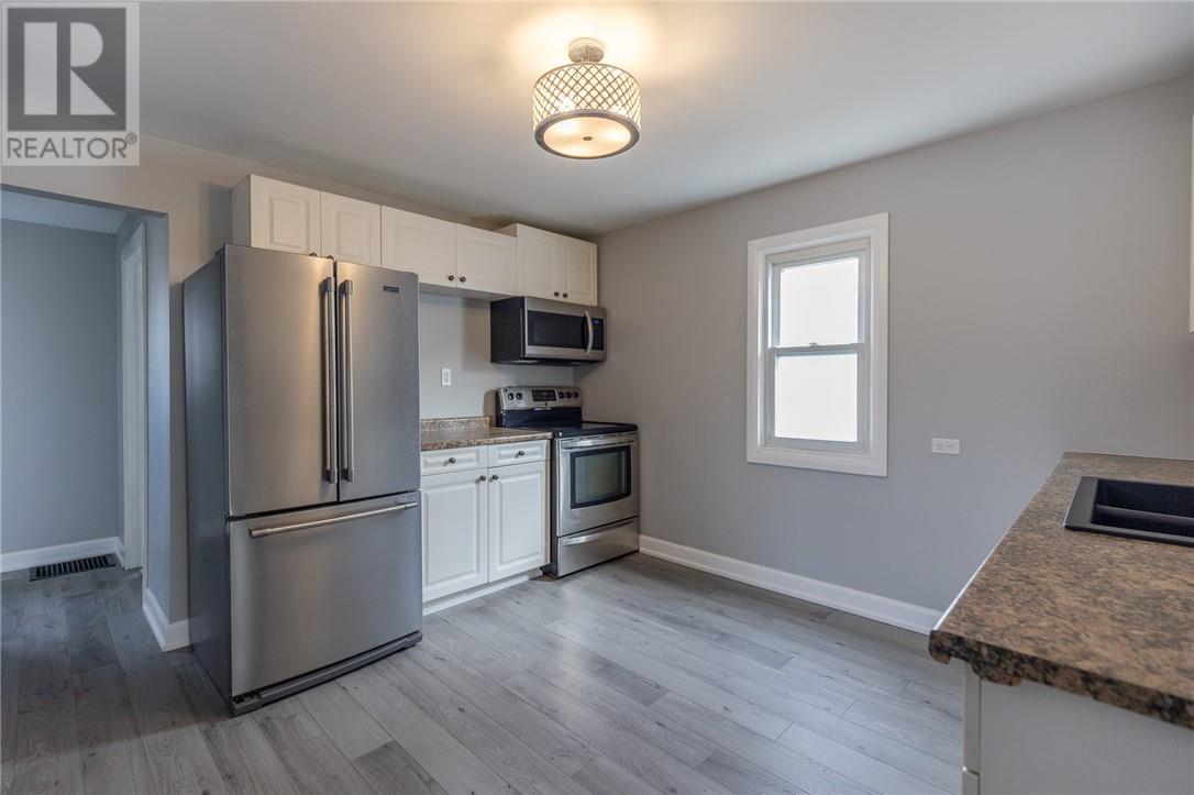 389 Albert Street, Espanola, Ontario  P5E 1K6 - Photo 6 - 2125633