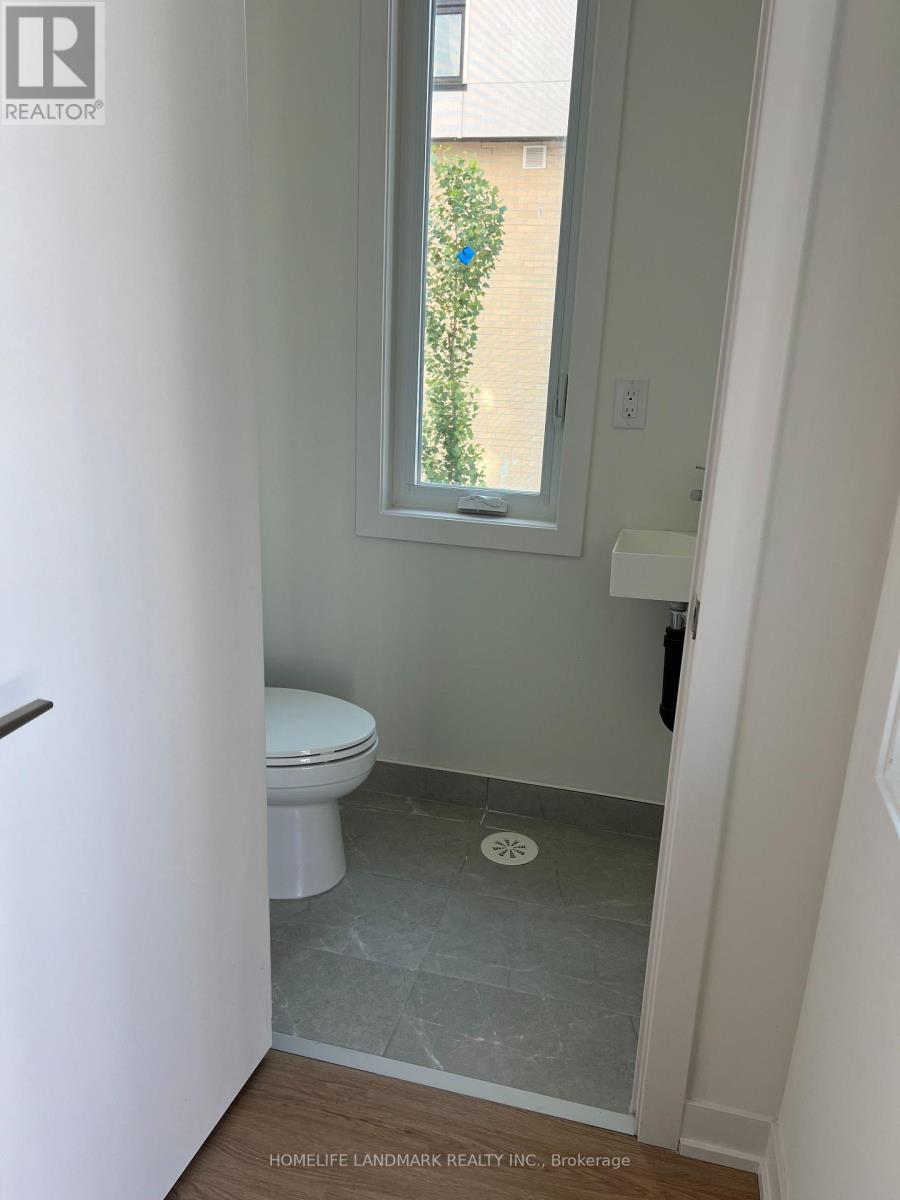 501 - 9 Steckley House Lane, Richmond Hill, Ontario  L4S 0N1 - Photo 4 - N12627120