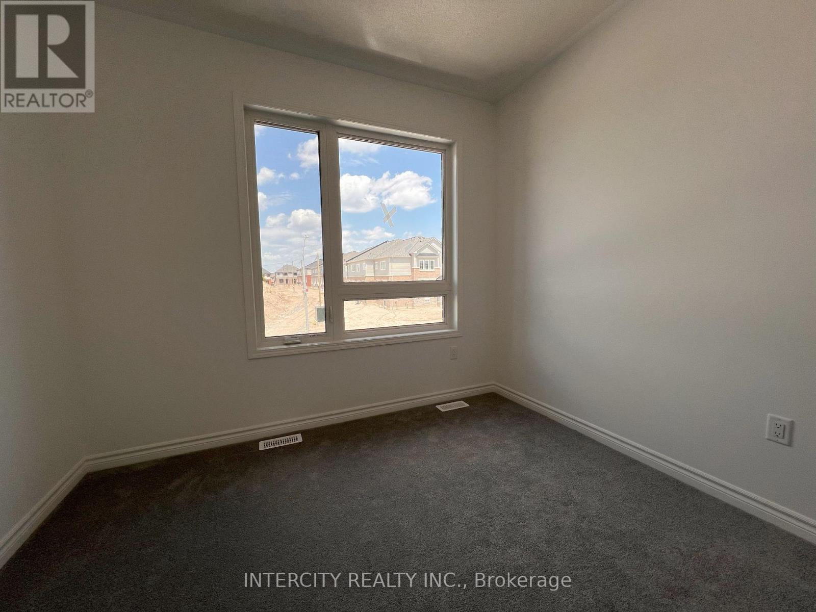 354 Madelaine Drive, Barrie, Ontario  L9J 0Y5 - Photo 22 - S12627230