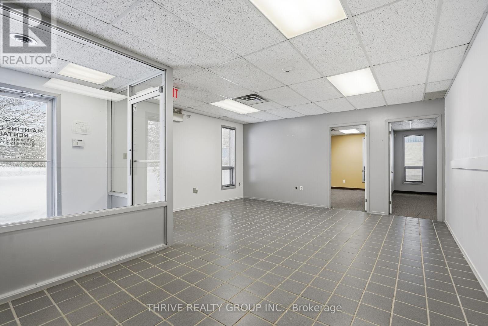 331 Neptune Crescent, London East, Ontario  N6M 1A9 - Photo 14 - X12461220