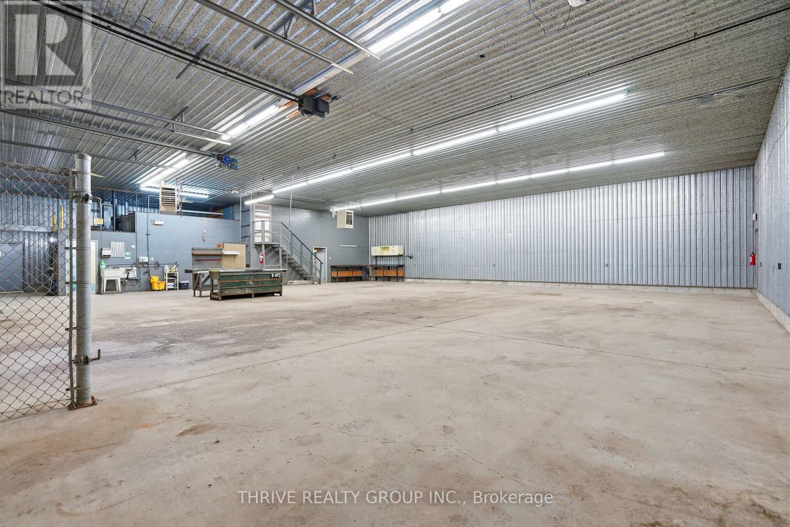 331 Neptune Crescent, London East, Ontario  N6M 1A9 - Photo 18 - X12461220