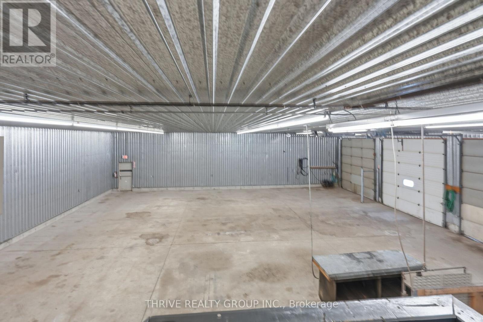 331 Neptune Crescent, London East, Ontario  N6M 1A9 - Photo 25 - X12461220