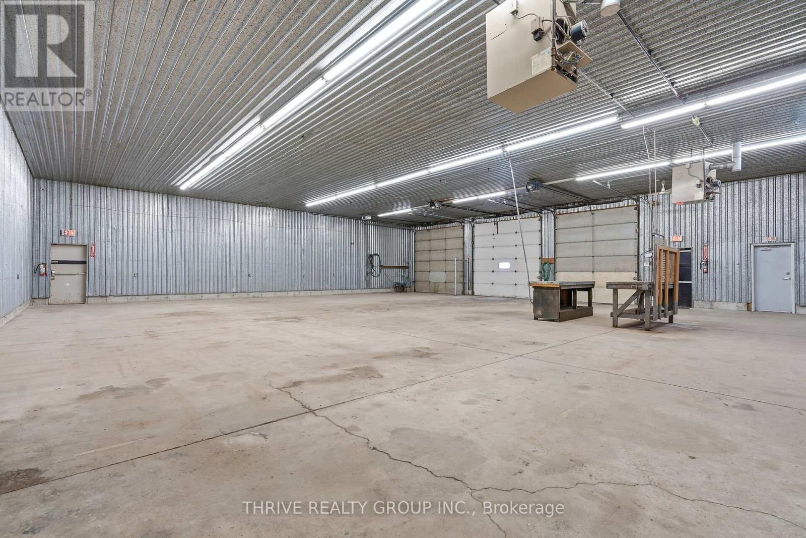 331 Neptune Crescent, London East, Ontario  N6M 1A9 - Photo 21 - X12461220