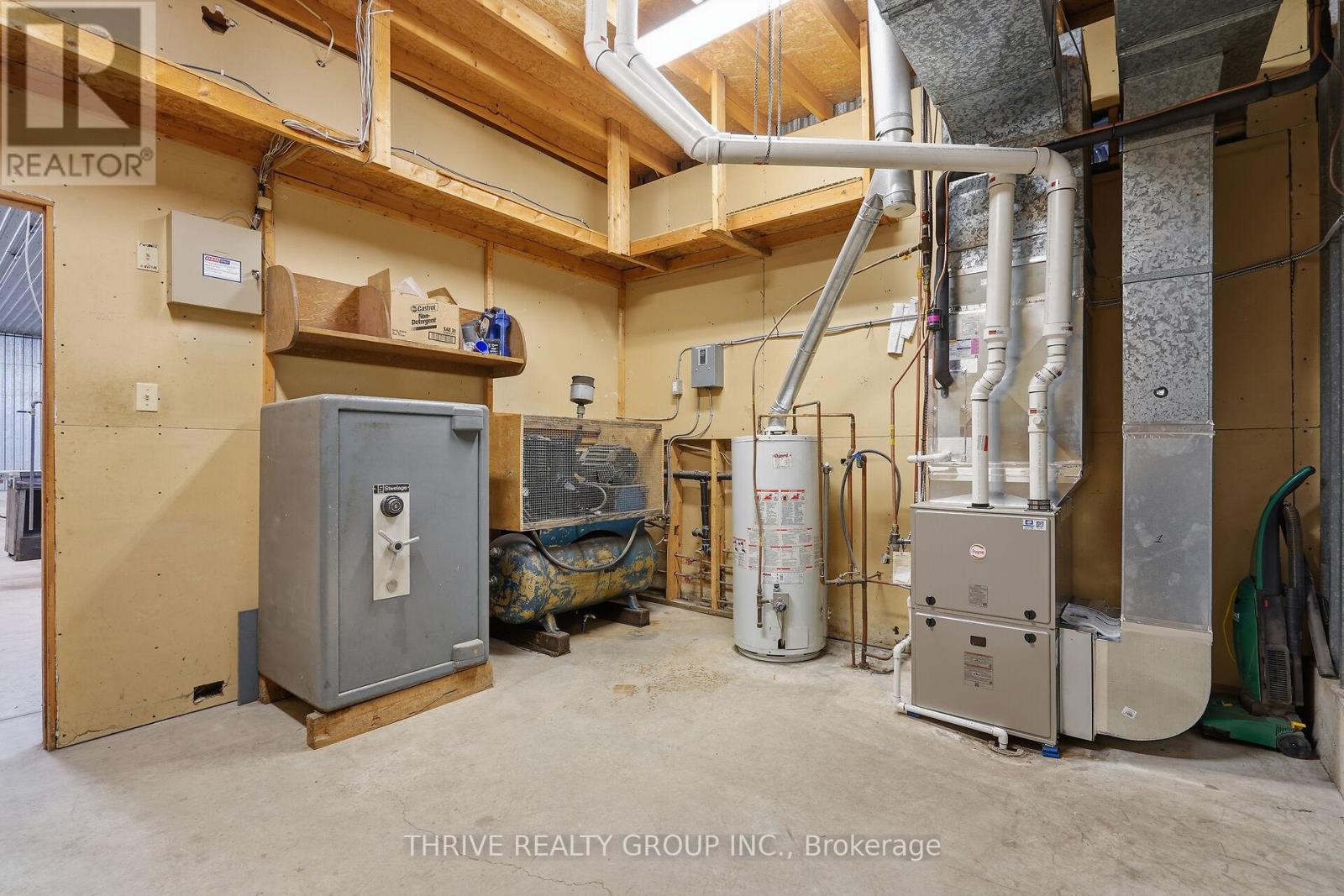 331 Neptune Crescent, London East, Ontario  N6M 1A9 - Photo 26 - X12461220