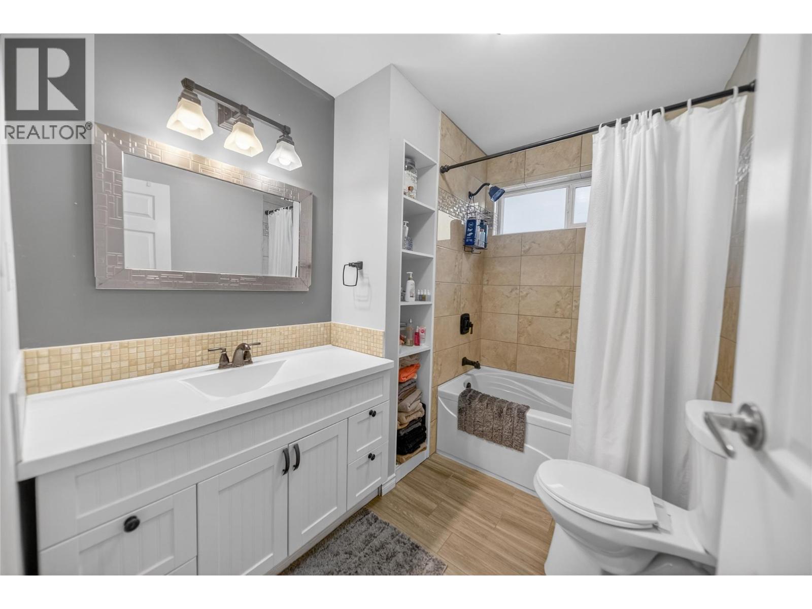 213 4th Avenue S, Cranbrook, British Columbia V1C 2E4 - Photo 16 - 10370647