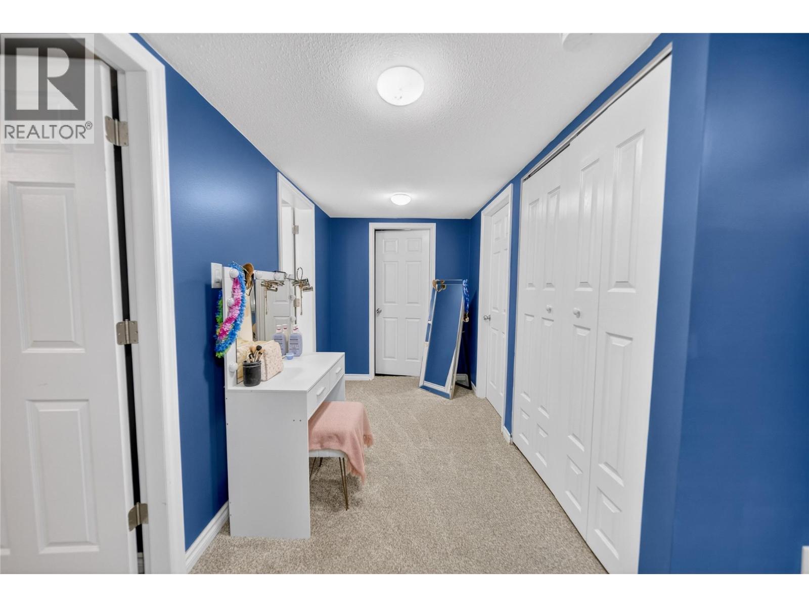 213 4th Avenue S, Cranbrook, British Columbia V1C 2E4 - Photo 26 - 10370647