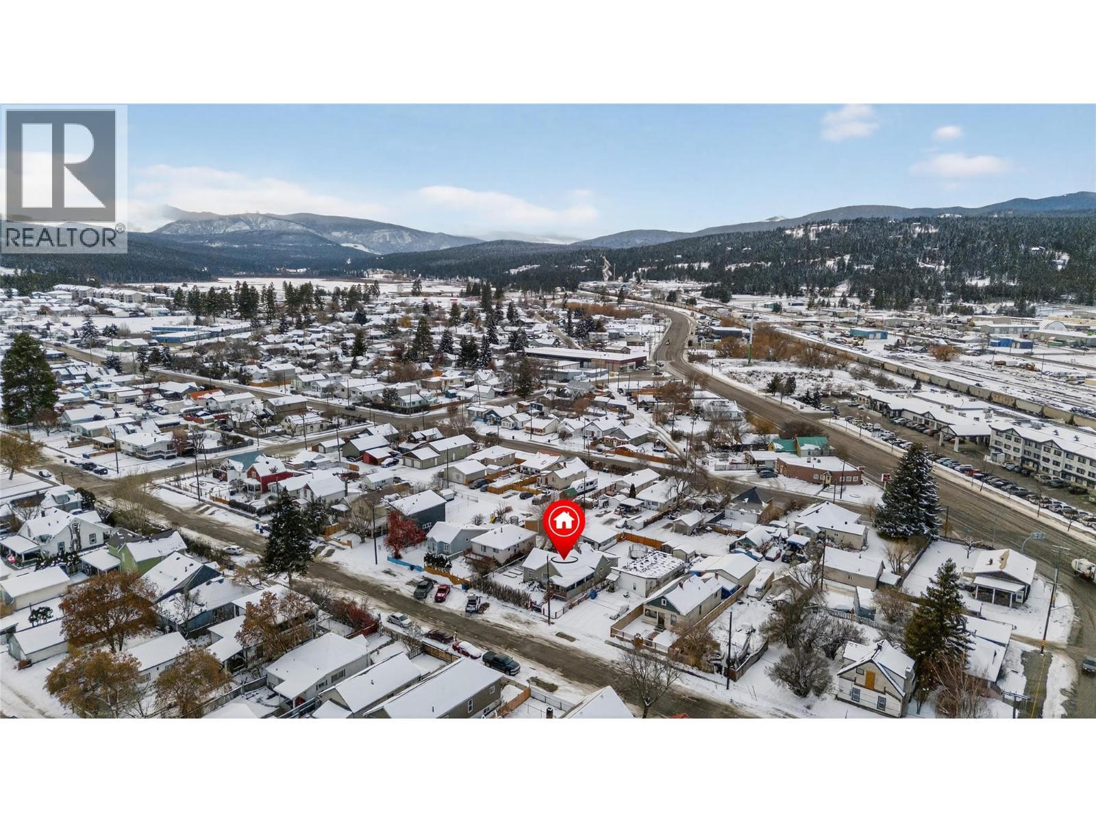 213 4th Avenue S, Cranbrook, British Columbia V1C 2E4 - Photo 35 - 10370647