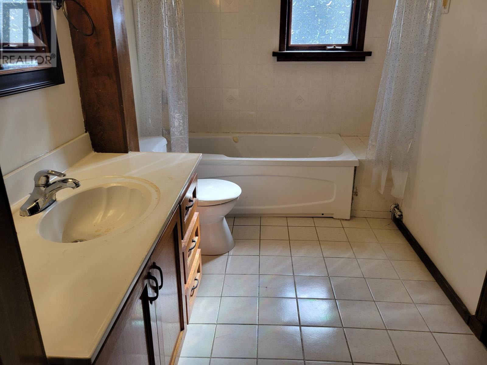 374 Bush St, Sault Ste. Marie, Ontario  P6C 3G9 - Photo 39 - SM252831