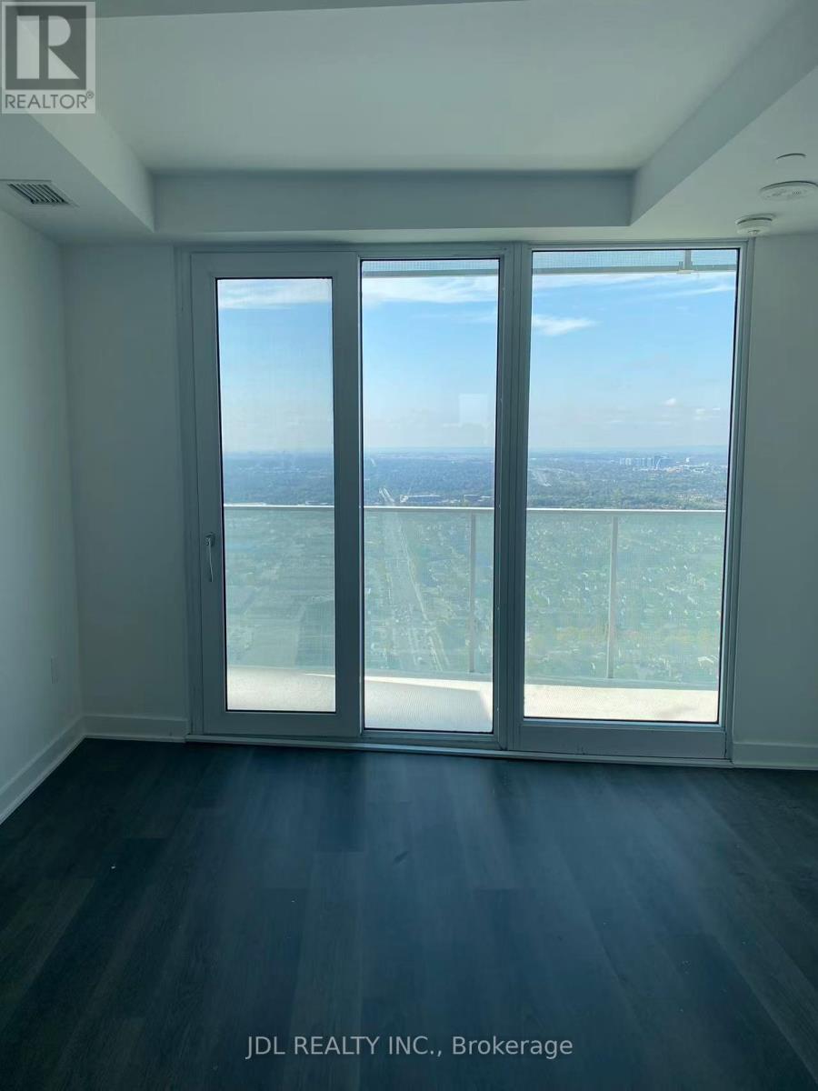 5609 - 3900 Confederation Parkway, Mississauga, Ontario  L5B 0M3 - Photo 2 - W12627068