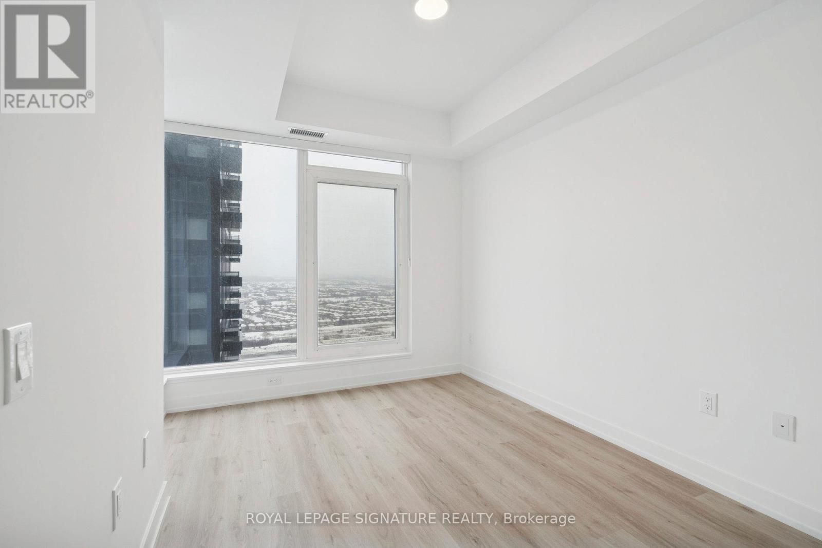 3012 - 395 Square One Drive, Mississauga, Ontario  L5B 0P6 - Photo 13 - W12627098