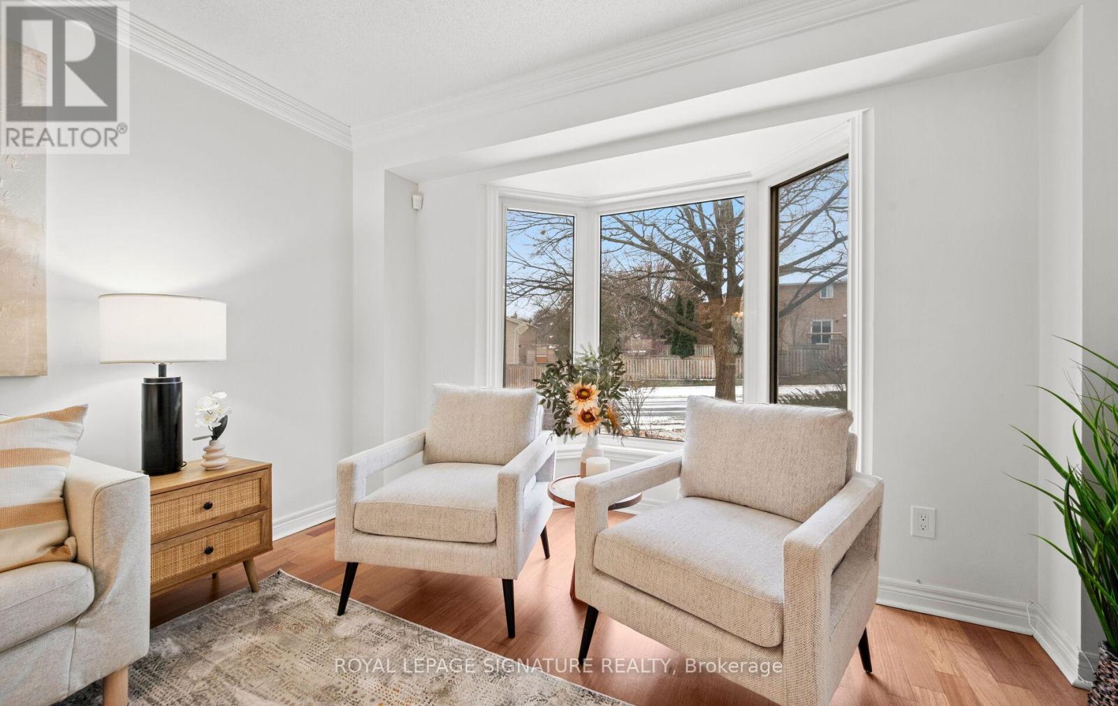 2035 Folkway Drive, Mississauga (Erin Mills), Ontario  L5L 3G3 - Photo 8 - W12627126