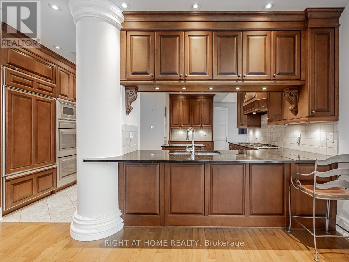 Ph15 - 2095 Lake Shore Boulevard W, Toronto, Ontario  M8V 4G4 - Photo 12 - W12627130