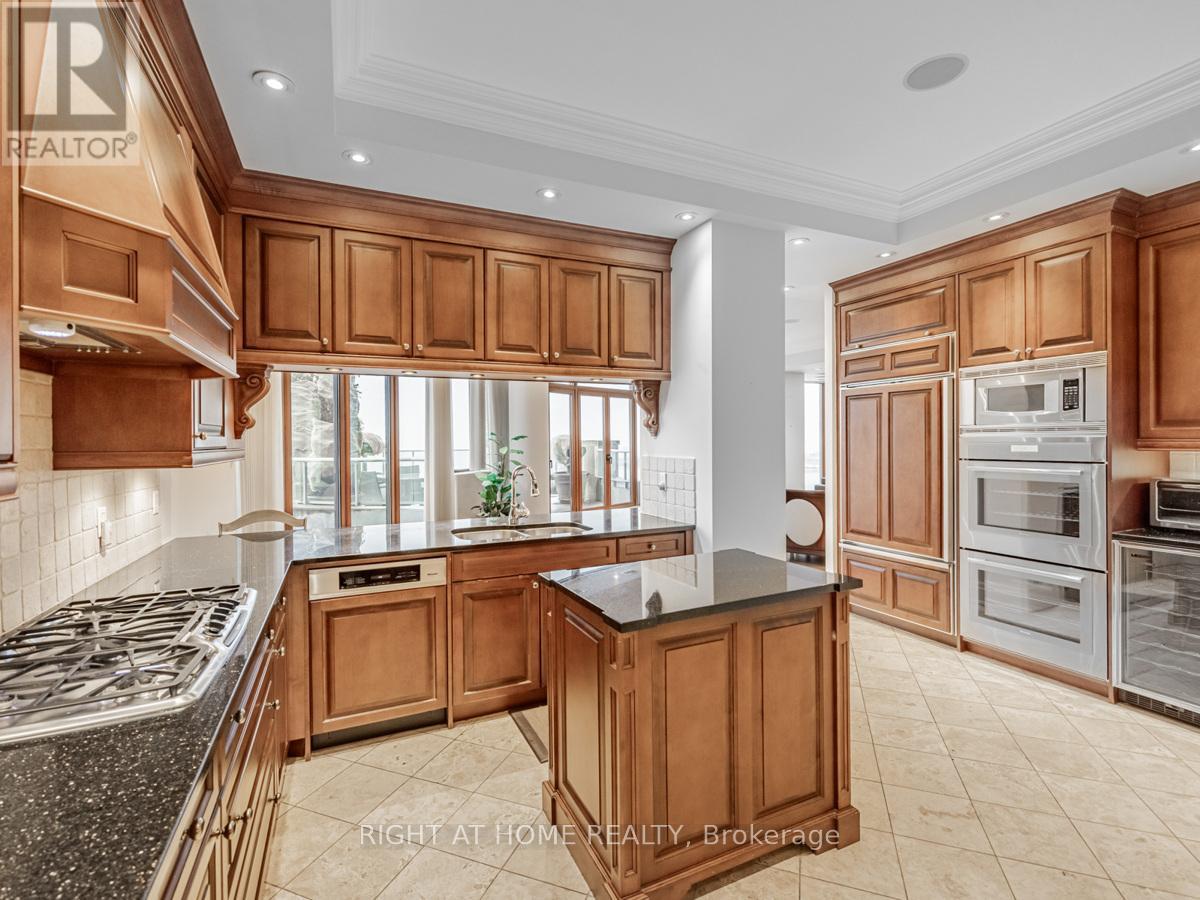 Ph15 - 2095 Lake Shore Boulevard W, Toronto, Ontario  M8V 4G4 - Photo 14 - W12627130