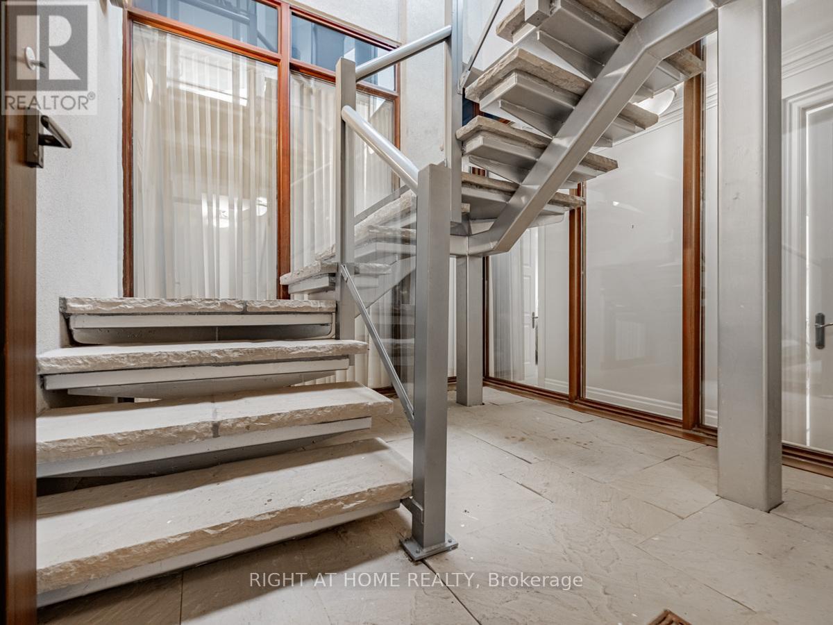 Ph15 - 2095 Lake Shore Boulevard W, Toronto, Ontario  M8V 4G4 - Photo 27 - W12627130