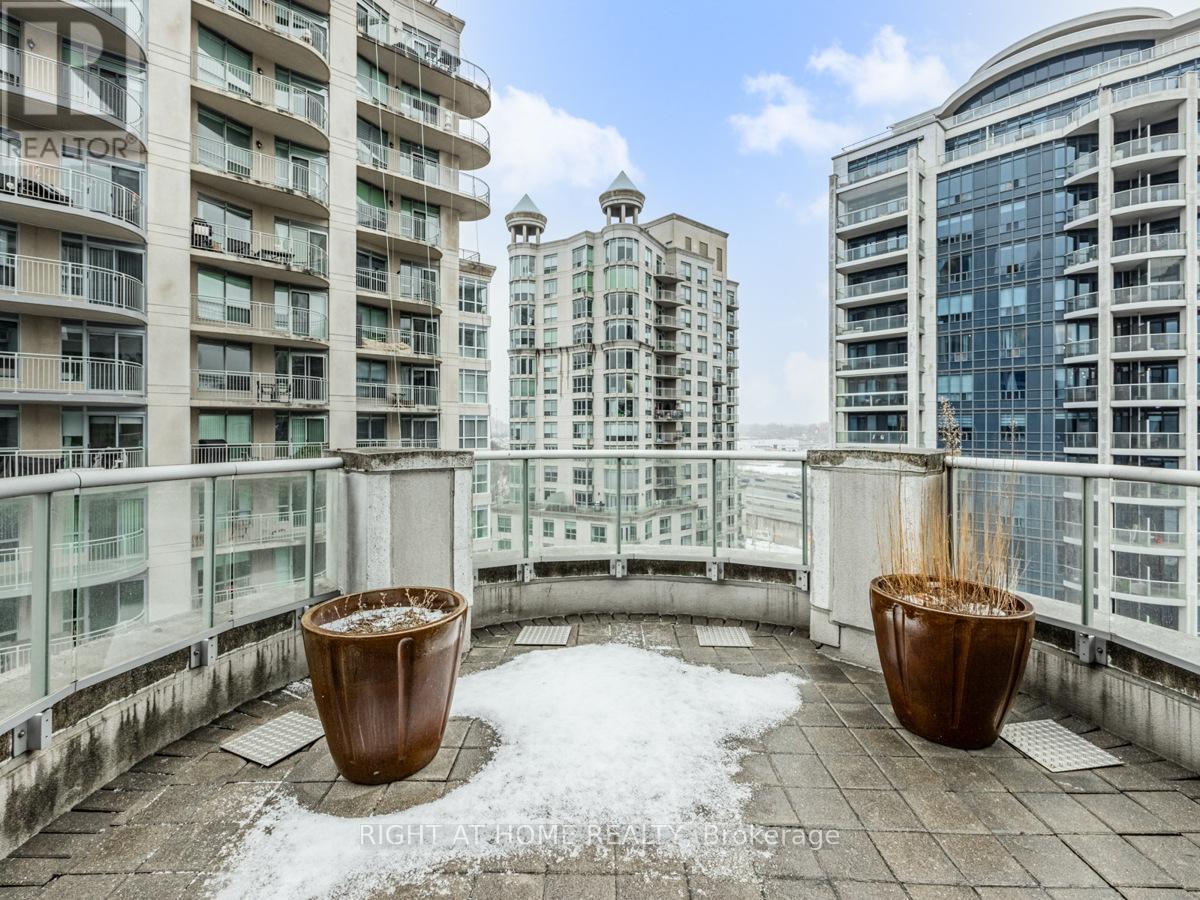 Ph15 - 2095 Lake Shore Boulevard W, Toronto, Ontario  M8V 4G4 - Photo 31 - W12627130