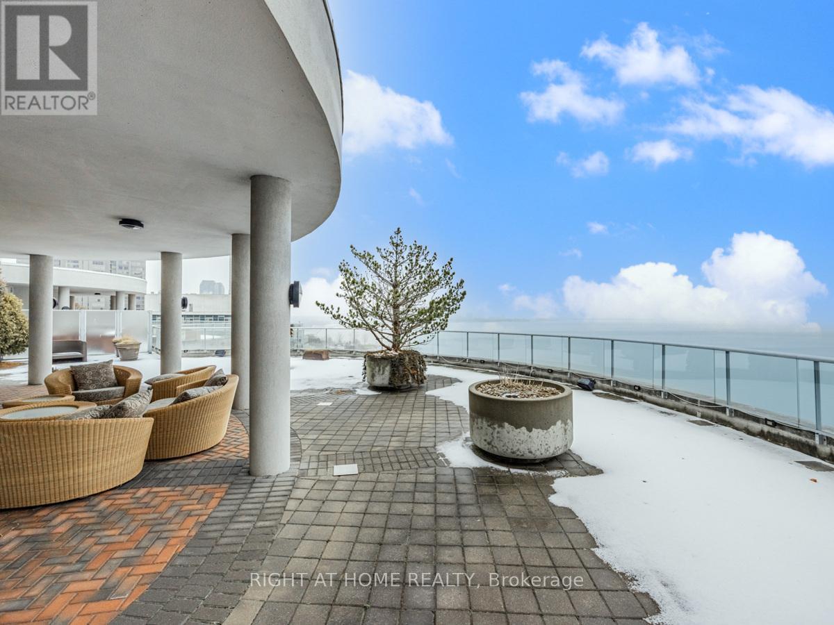 Ph15 - 2095 Lake Shore Boulevard W, Toronto, Ontario  M8V 4G4 - Photo 34 - W12627130