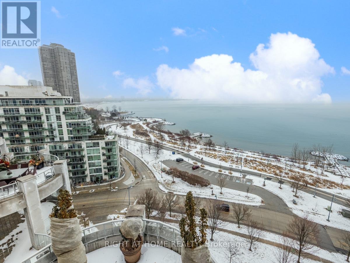 Ph15 - 2095 Lake Shore Boulevard W, Toronto, Ontario  M8V 4G4 - Photo 36 - W12627130