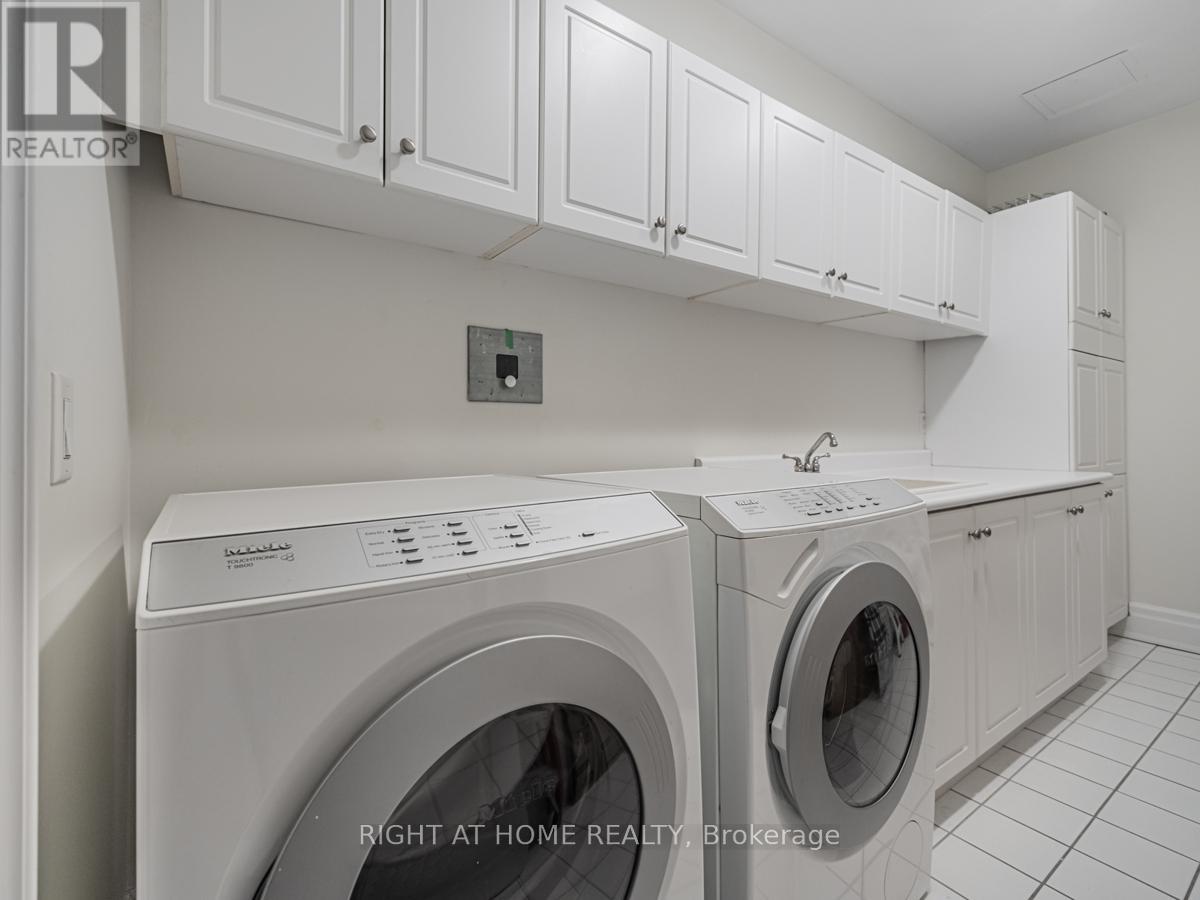 Ph15 - 2095 Lake Shore Boulevard W, Toronto, Ontario  M8V 4G4 - Photo 38 - W12627130