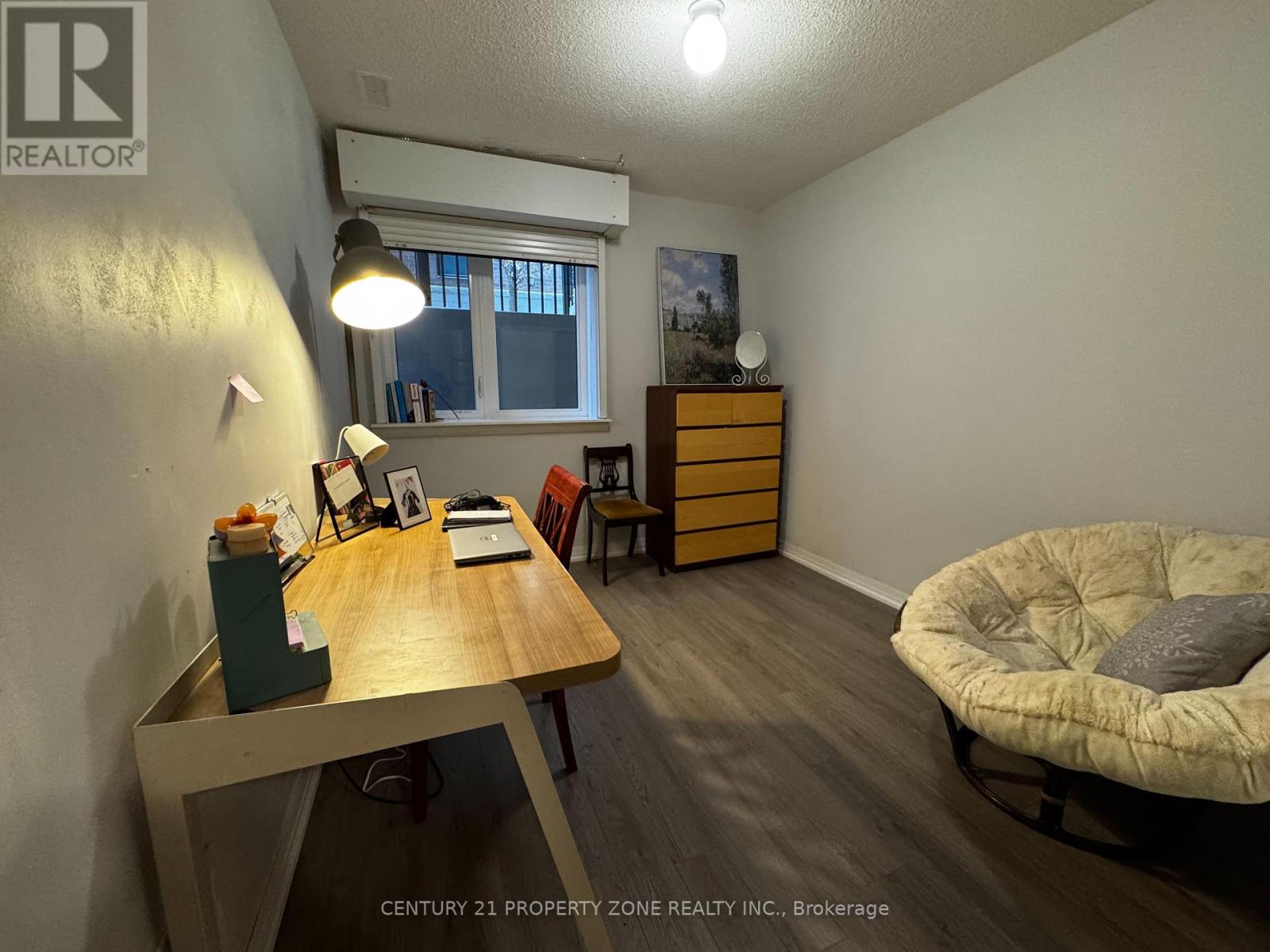 110 - 1206 Main Street E, Milton, Ontario  L9T 9K6 - Photo 10 - W12627142