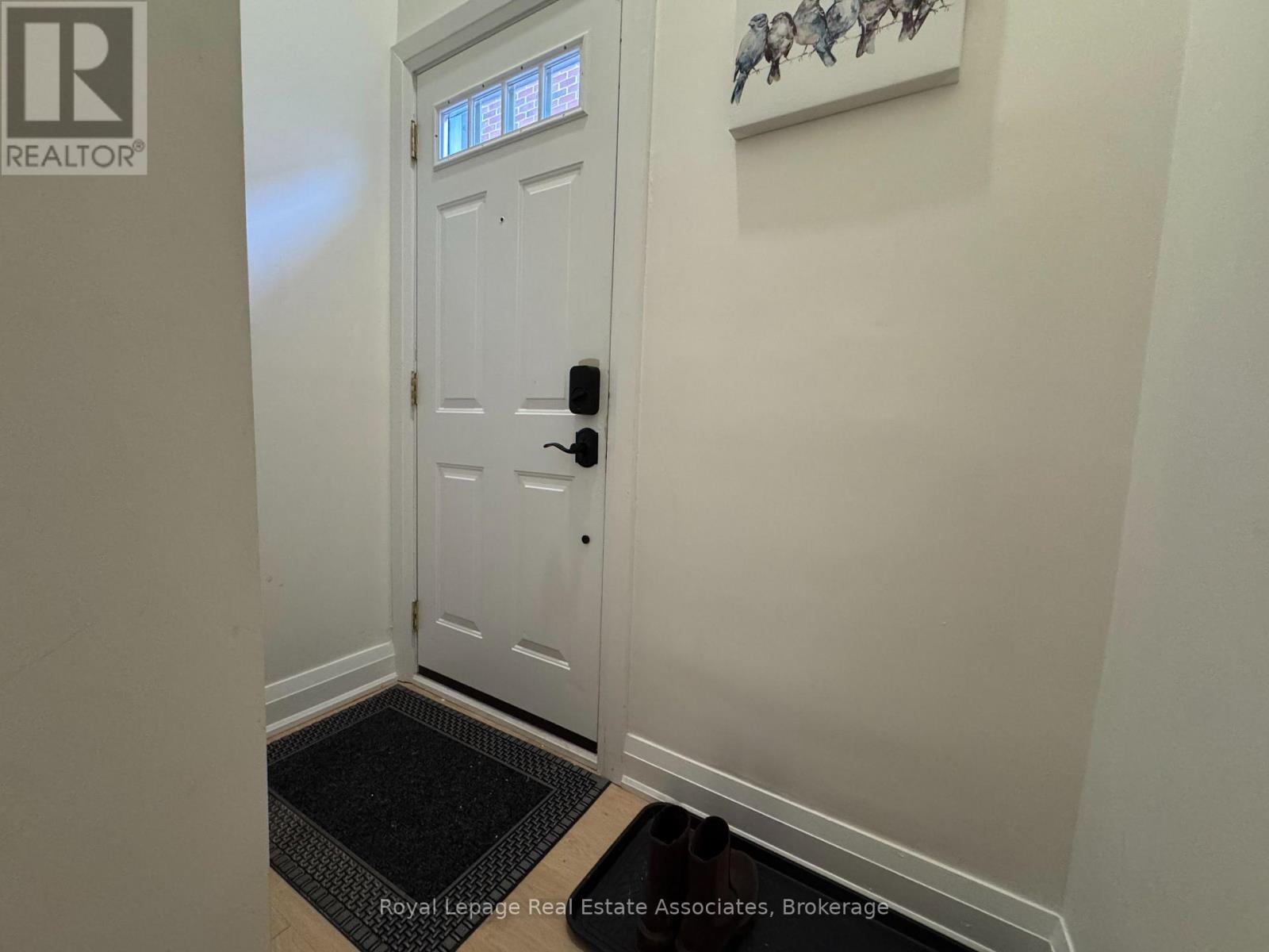 Bsmt - 65 North Heights Road, Toronto, Ontario  M9B 2T5 - Photo 17 - W12627178