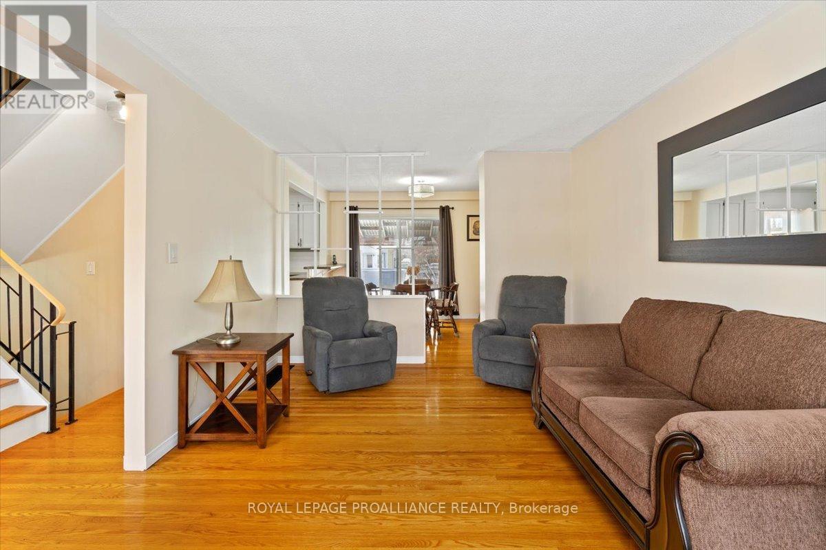 20 Mcquade Drive, Quinte West, Ontario  K8V 2G3 - Photo 20 - X12627290