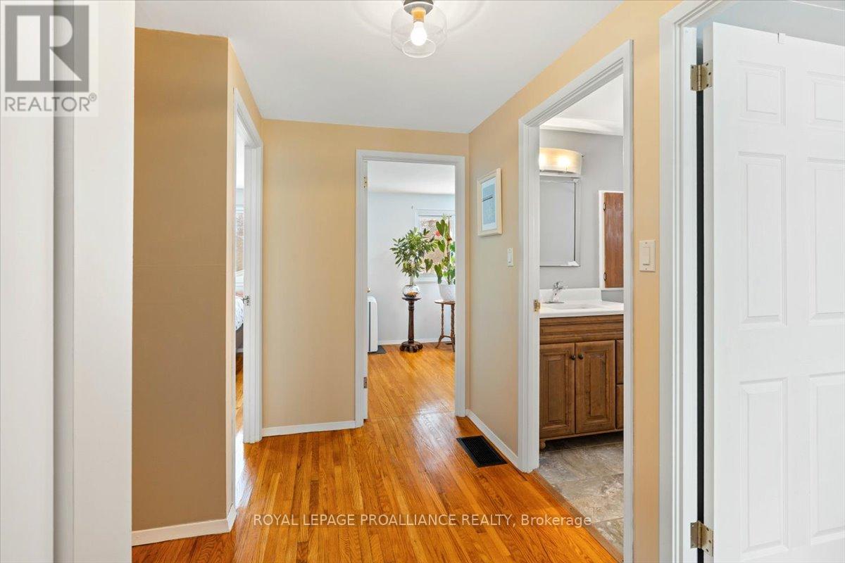 20 Mcquade Drive, Quinte West, Ontario  K8V 2G3 - Photo 28 - X12627290