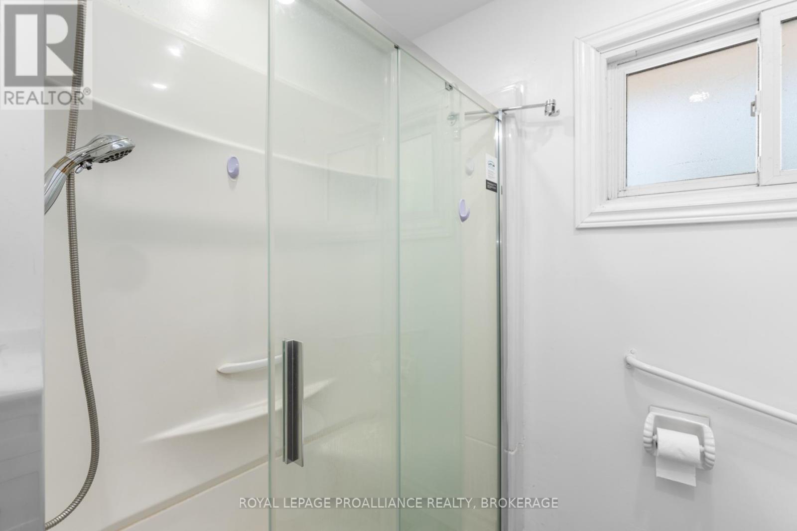 5 Armour Crescent, Quinte West, Ontario  K8V 2V9 - Photo 17 - X12627318