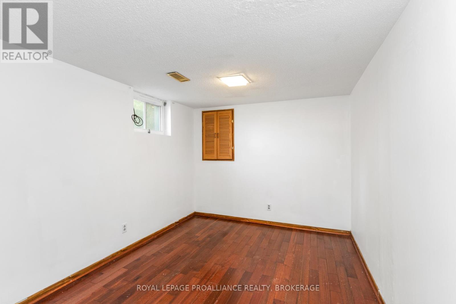 5 Armour Crescent, Quinte West, Ontario  K8V 2V9 - Photo 19 - X12627318