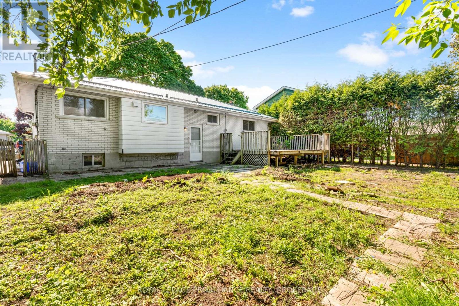 5 Armour Crescent, Quinte West, Ontario  K8V 2V9 - Photo 30 - X12627318