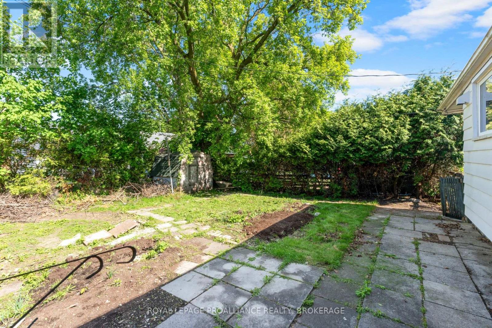 5 Armour Crescent, Quinte West, Ontario  K8V 2V9 - Photo 38 - X12627318