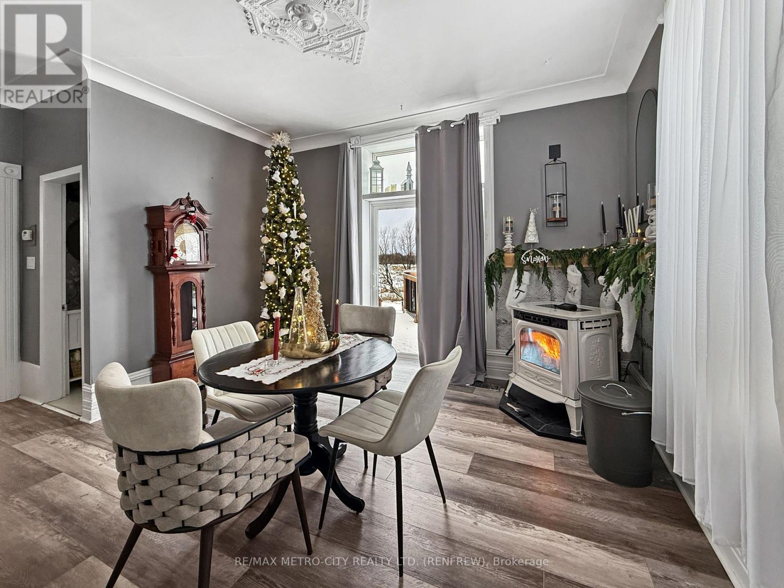 1380 Highway 132 Highway, Admaston/bromley, Ontario  K7V 3Z5 - Photo 6 - X12627270