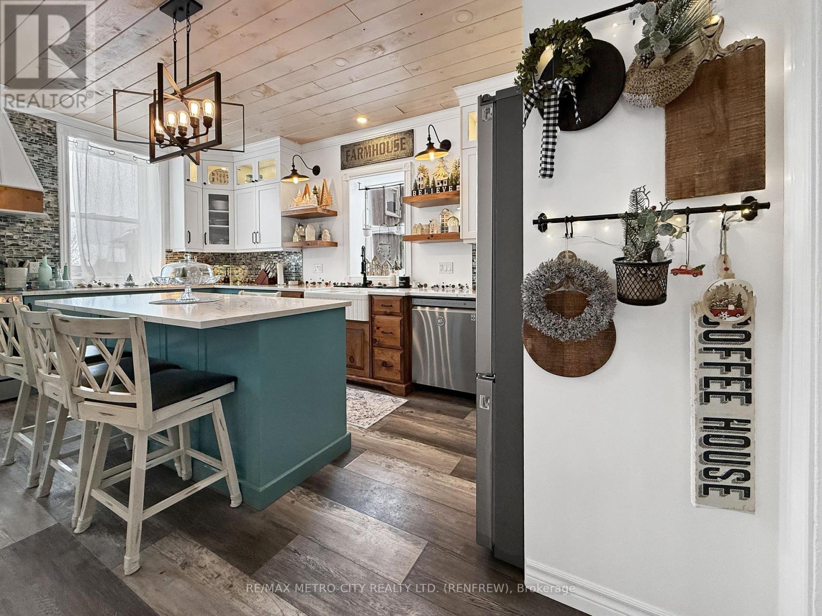 1380 Highway 132 Highway, Admaston/bromley, Ontario  K7V 3Z5 - Photo 7 - X12627270