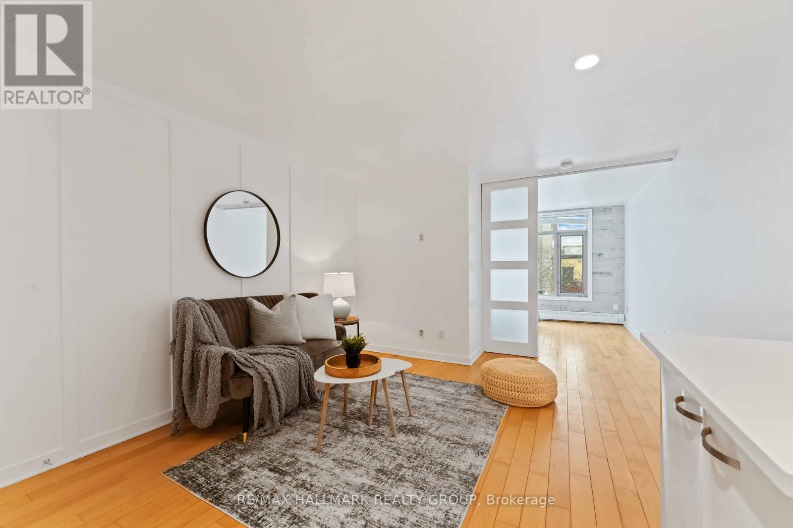 15 - 202 St. Patrick Street, Ottawa, Ontario K1N 5K3 - Photo 11 - X12627292