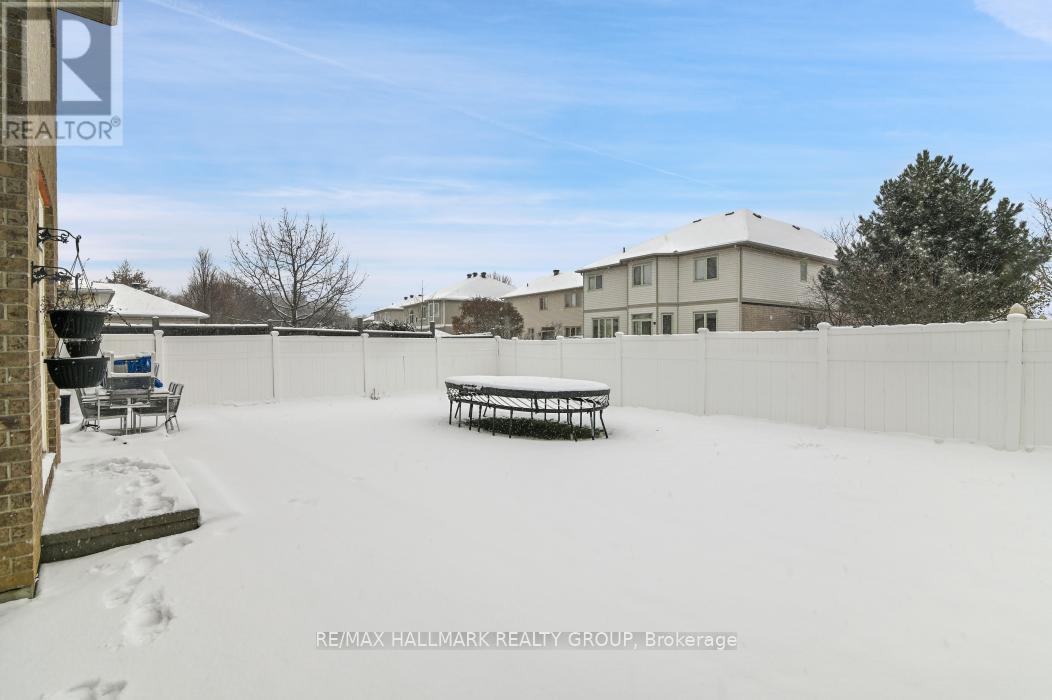 702 Mud Creek Crescent, Ottawa, Ontario  K1V 1W3 - Photo 28 - X12627342