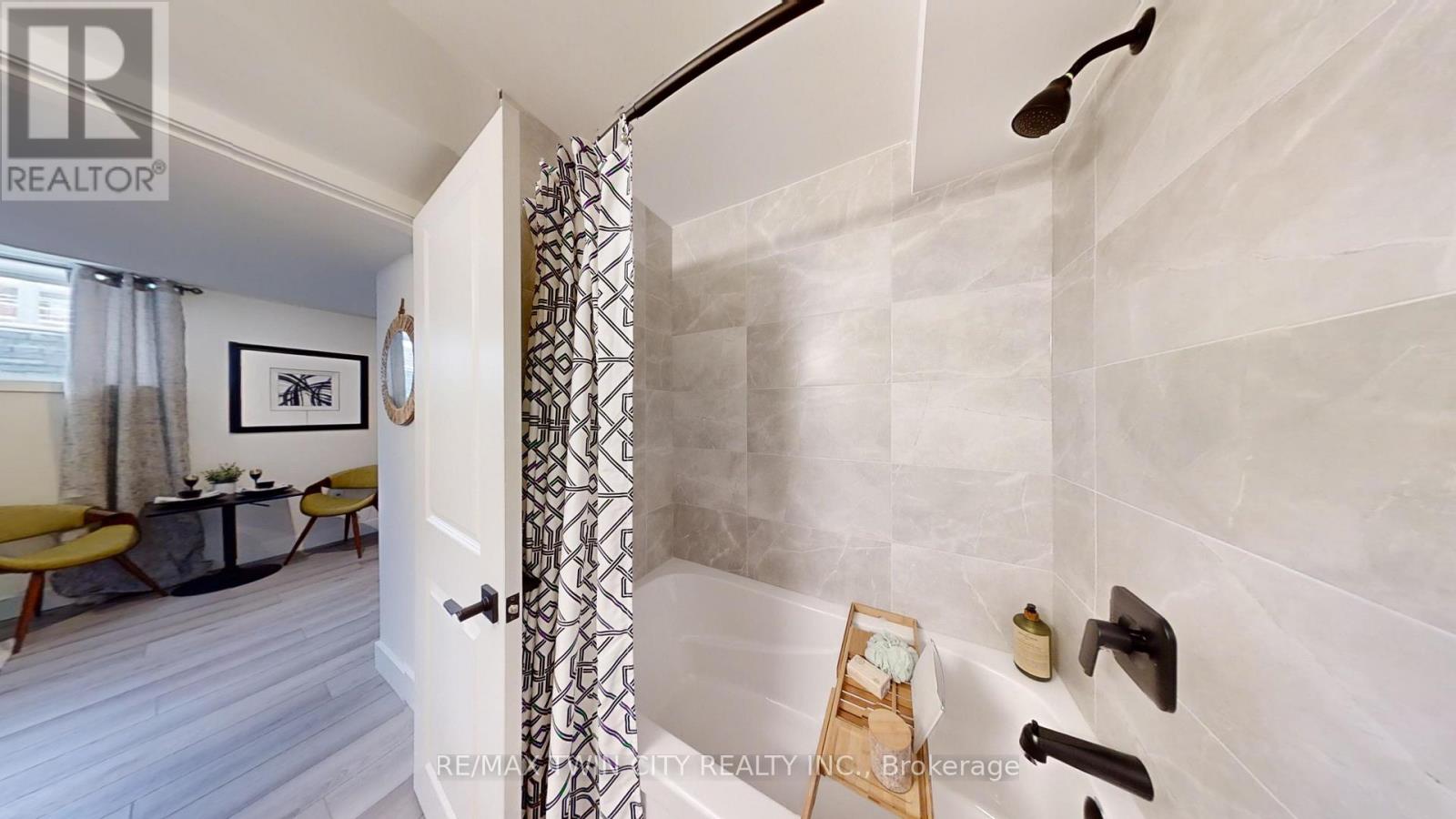 67 Julie Court, London South, Ontario  N5X 3X4 - Photo 20 - X12627106