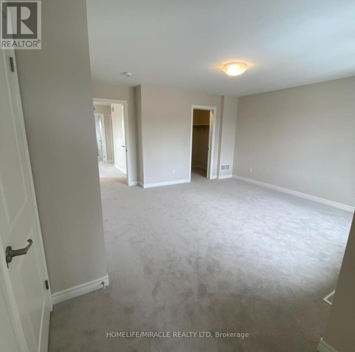 57 Sycamore Street, Welland, Ontario  L3C 0H8 - Photo 14 - X12627138