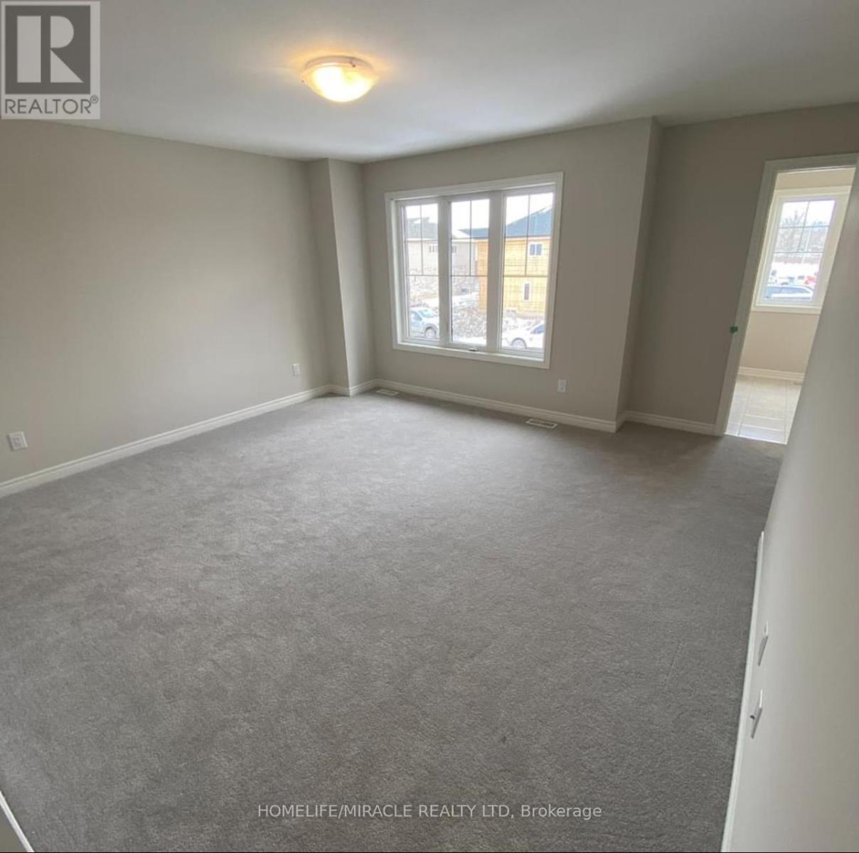 57 Sycamore Street, Welland, Ontario  L3C 0H8 - Photo 15 - X12627138