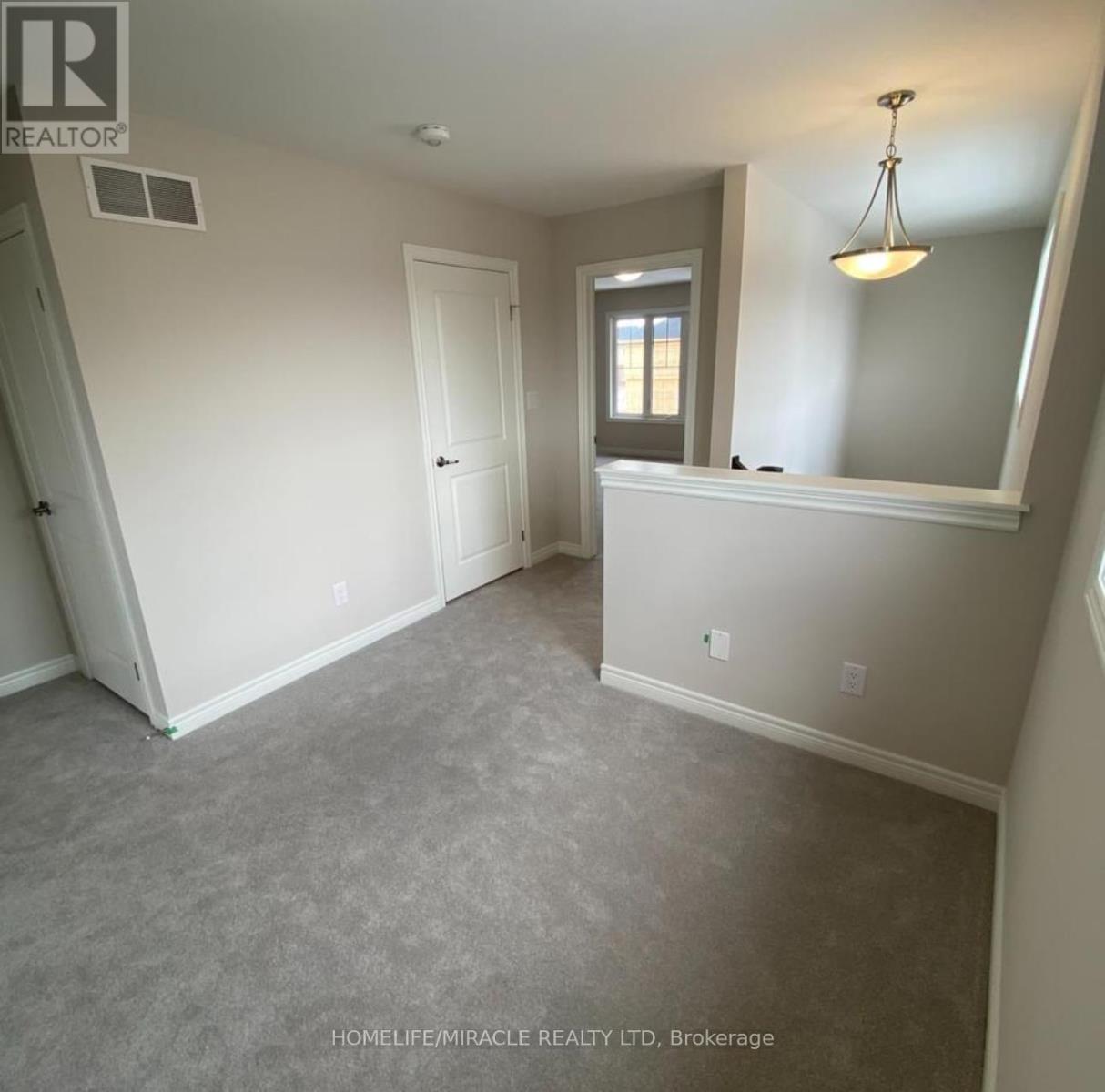 57 Sycamore Street, Welland, Ontario  L3C 0H8 - Photo 19 - X12627138