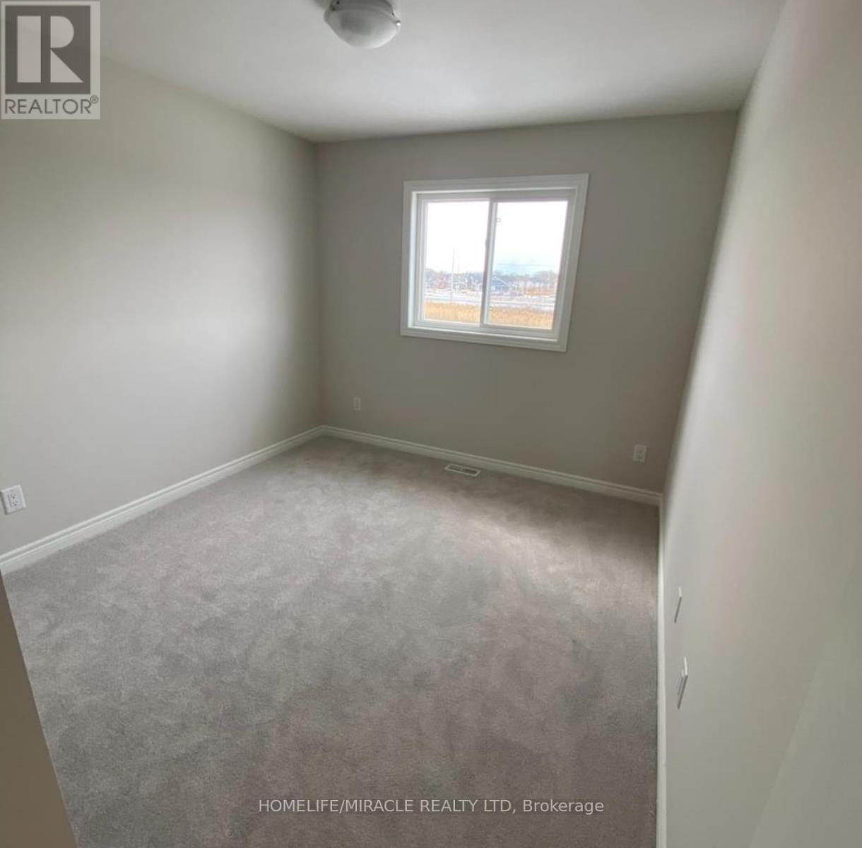 57 Sycamore Street, Welland, Ontario  L3C 0H8 - Photo 23 - X12627138