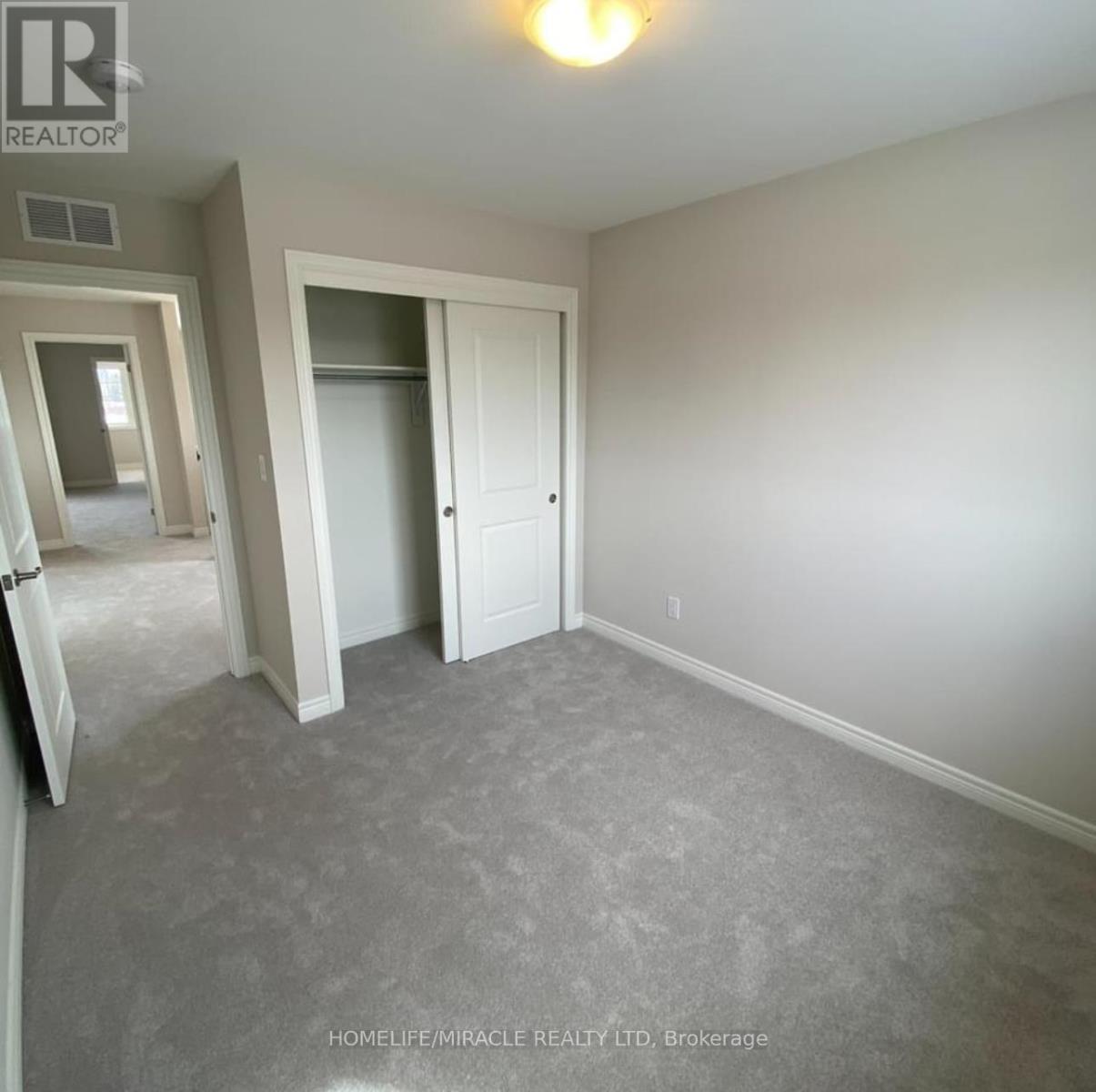 57 Sycamore Street, Welland, Ontario  L3C 0H8 - Photo 24 - X12627138