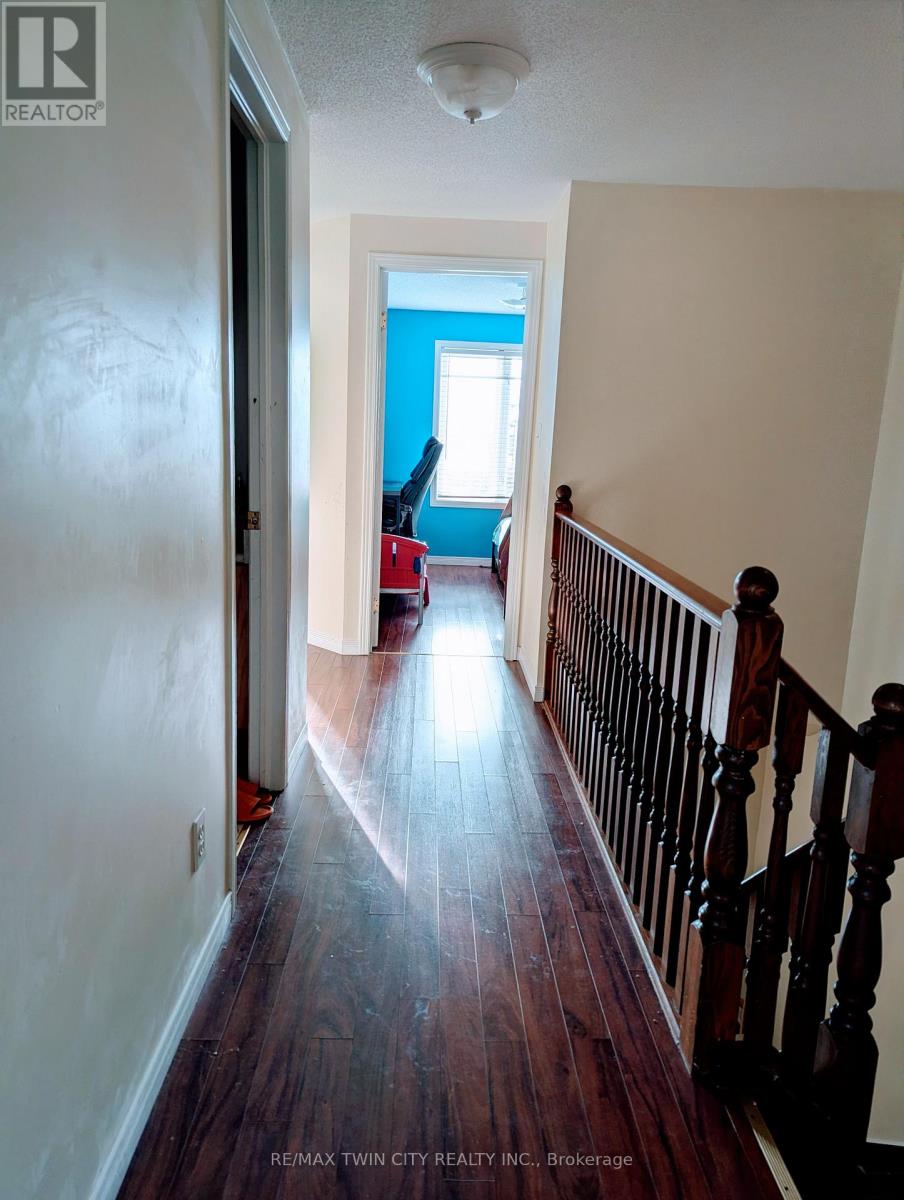 520 Chablis Drive, Waterloo, Ontario  N2T 2X9 - Photo 26 - X12627206