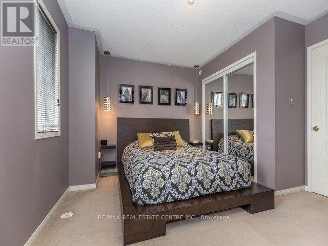 69 - 601 Shoreline Drive, Mississauga, Ontario  L5B 4K7 - Photo 11 - W12606330