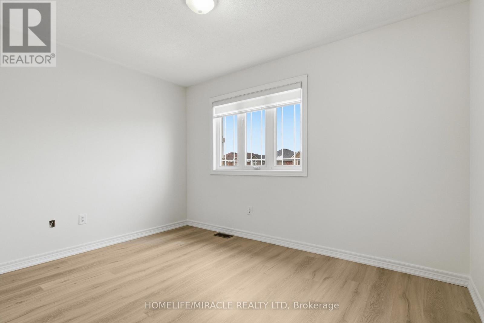 71 Skyvalley Drive, Brampton (Brampton East), Ontario  L6P 3B7 - Photo 30 - W12627194