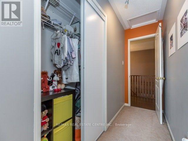 69 - 601 Shoreline Drive, Mississauga, Ontario  L5B 4K7 - Photo 15 - W12606330