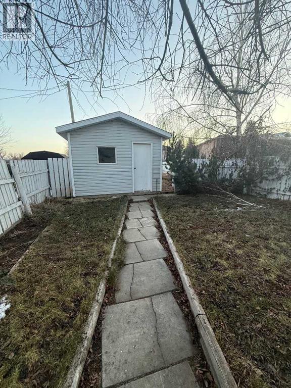 225 7 Avenue N, Vauxhall, Alberta  T0K 2K0 - Photo 17 - A2274851