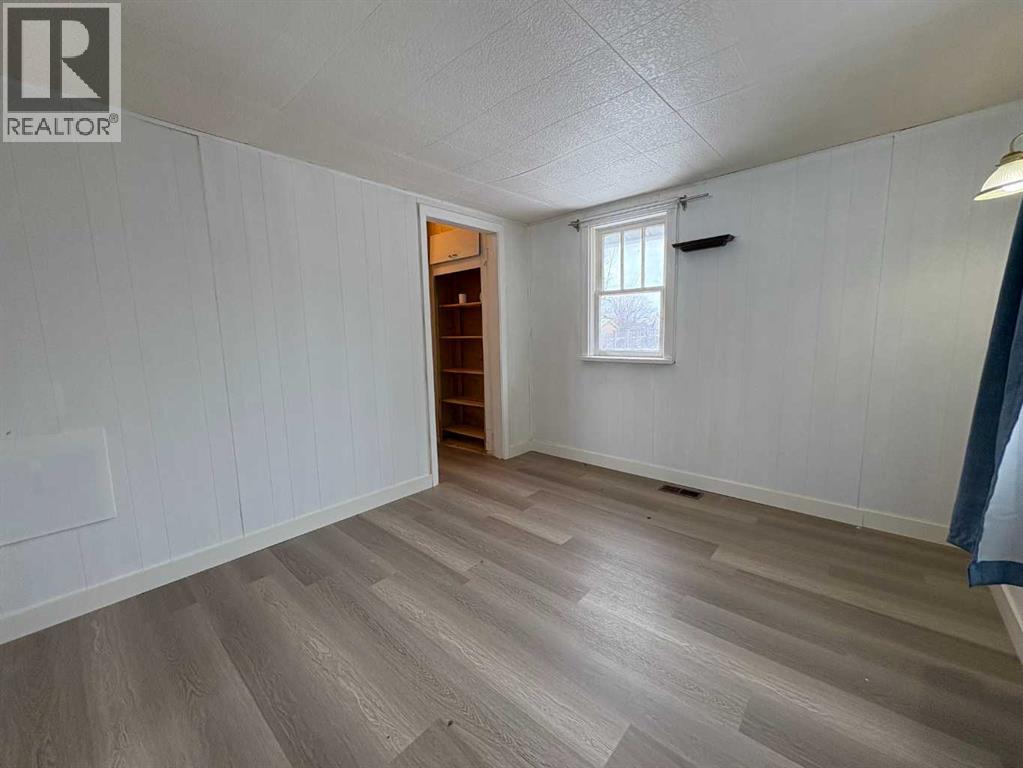 316 Broadway Street N, Raymond, Alberta  T0K 2S0 - Photo 7 - A2273582