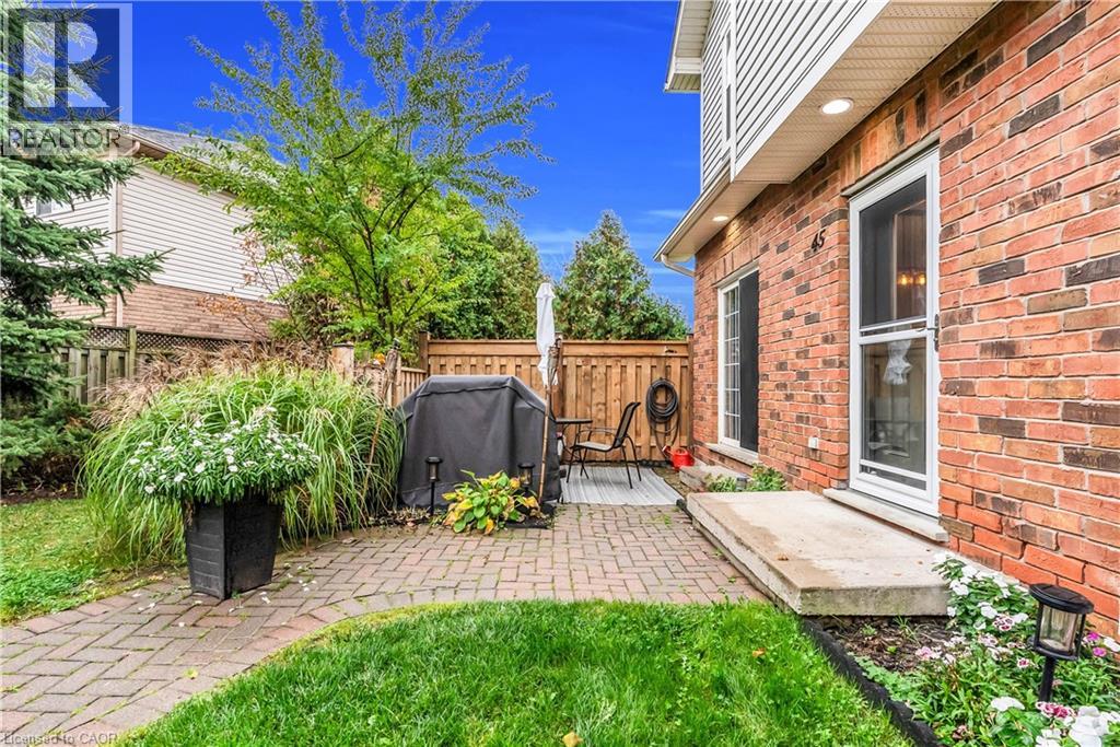 1085 Harrogate Drive Unit# 45, Ancaster, Ontario  L9K 1R2 - Photo 6 - 40778004